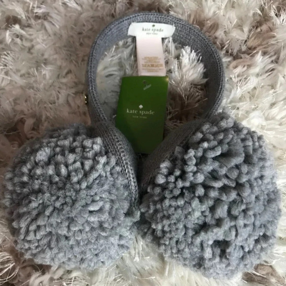 🔥 SALE🔥 Kate Spade Large Pom Earmuffs! NWT! - Picture 2 of 6